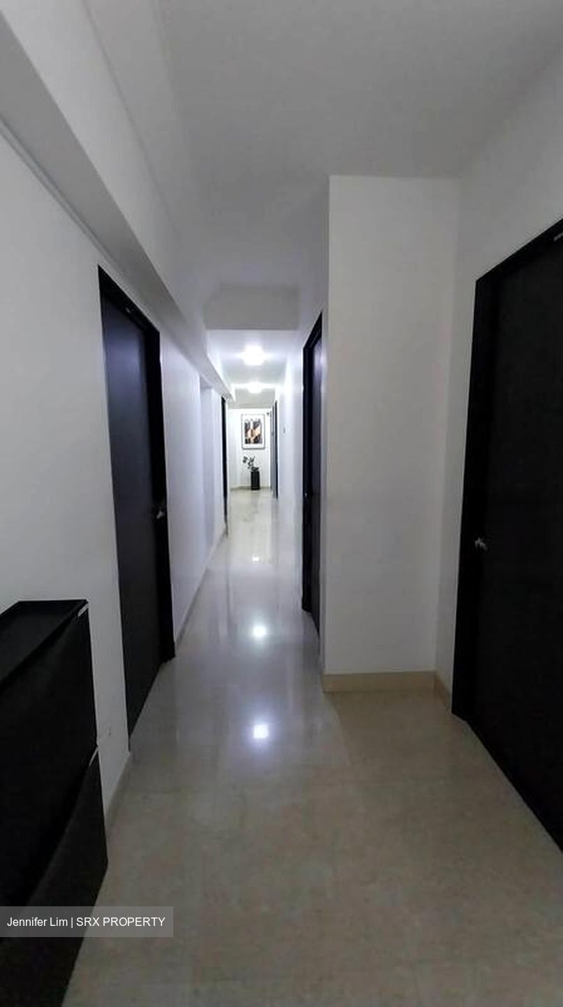 Crystal Dew (D14), Apartment #461079801